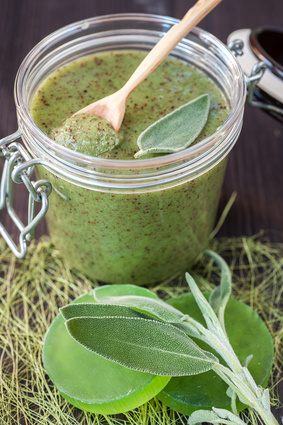 Les herbes à atopitcheskom la dermatite