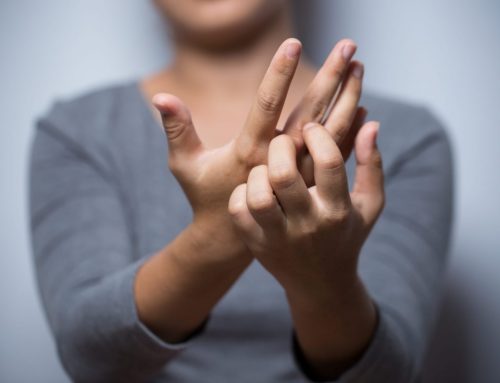 Comment réparer les fissures et crevasses des mains desséchés ?